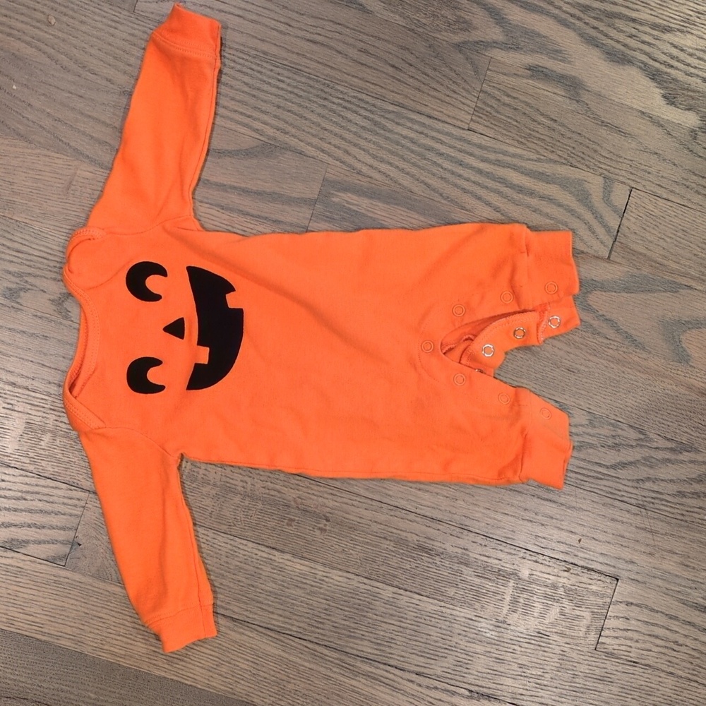 Newborn halloween